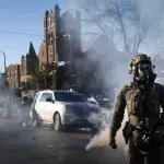 Πεντάγωνο: Σε ετοιμότητα 1.500 στρατιώτες για ενδεχόμενη ανάπτυξη στη Μινεσότα εν μέσω κλιμάκωσης διαδηλώσεων κατά της ICE