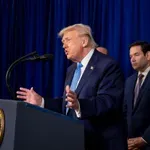 Τραμπ: Το Ιράν δεν έχει «κανένα σχέδιο» για την εκτέλεση διαδηλωτών – Τι είπε για την στήριξη στον Παχλαβί