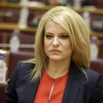 Η Τζάκρη καλοβλέπει συνεργασία με τη Μαρία Καρυστιανού (Βίντεο)