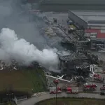 Τραγωδία στη «Βιολάντα» στα Τρίκαλα: Στάχτη το εργοστάσιο, θρήνος για τα θύματα – Η στιγμής της φονικής έκρηξης (Ηχητικό)