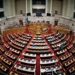 Βουλή: «Πράσινο φως» από την πλειοψηφία στο νομοσχέδιο για τις Ένοπλες Δυνάμεις – Aπορρίφθηκαν οι ενστάσεις αντισυνταγματικότητας