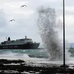 Κακοκαιρία: Δεμένα τα πλοία στα λιμάνια λόγω θυελλωδών ανέμων