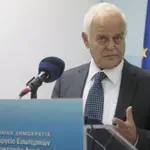Πέθανε ο Αντώνης Μανιτάκης: Θρήνος για τον κορυφαίο Συνταγματολόγο