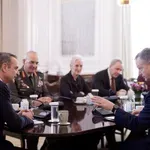 Συνάντηση Μητσοτάκη με τον Ανώτατο Διοικητή του ΝΑΤΟ στην Ευρώπη