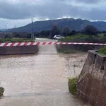 Καιρός: «Πορτοκαλί» συναγερμός από την ΕΜΥ – Σκηνές Αποκάλυψης στον Αγιόκαμπο –  Πώς θα κινηθεί η κακοκαιρία