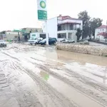 Σφοδρή κακοκαιρία στη Λήμνο: 112 για περιορισμό μετακινήσεων – Πλημμύρες στη Μύρινα, ακατάλληλο το νερό