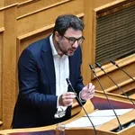 Εξεταστική ΟΠΕΚΕΠΕ – Νάσος Ηλιόπουλος: «Ο Βορίδης σήκωσε τα μπετά, ο Αυγενάκης έκανε 7 πανωσηκώματα»