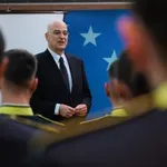 Στις Βρυξέλλες για τη σύνοδο των υπουργών Άμυνας ο Νίκος Δένδιας