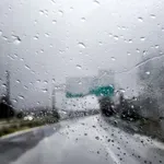 Καιρός: «Πορτοκαλί» συναγερμός από την ΕΜΥ – Πού θα χτυπήσει η κακοκαιρία τις επόμενες ώρες