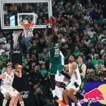 Euroleague: Ο Παναθηναϊκός έριξε στο καναβάτσο τη Ρεάλ Μαδρίτης με «χρυσό» σουτ του Γκραντ στην εκπνοή