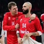 Ολυμπιακός – Βίρτους 109-77: «Ερυθρόλευκη» καταιγίδα στο ΣΕΦ και «βλέπει» τετράδα στη Euroleague