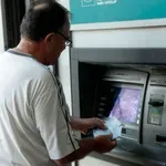 Ποιοι δικαιούχοι παίρνουν επίδομα μέχρι 1.118 ευρώ συνεχόμενα για ένα χρόνο