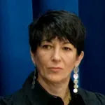 Υπόθεση Έπσταϊν: Η Μάξγουελ καταθέτει κεκλεισμένων των θυρών στην επιτροπή της Βουλής και επικαλείται το δικαίωμα της σιωπής