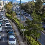 Αθήνα: Κυκλοφοριακό χάος στο κέντρο – Αγρότες με τρακτέρ μπλόκαραν τη Λεωφόρο Αθηνών και «παρέλυσαν» τον Κηφισό