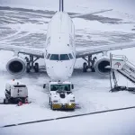 Γερμανία: Συνεχίζεται η κακοκαιρία – Έκλεισε το αεροδρόμιο του Βερολίνου