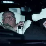 Υπόθεση Έπσταϊν: Ελεύθερος ο Άντριου μετά την ανάκριση – Η πρώτη φωτογραφία μετά τη σύλληψή του (Βίντεο)