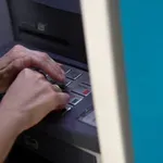 e-ΕΦΚΑ – ΔΥΠΑ: Oι πληρωμές 30 Μαρτίου έως 3 Απριλίου