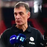 Μπαρτζώκας: «Δεν με τιμά η εικόνα μου στο Ντουμπάι – Με πήρε τηλέφωνο και μου ζήτησε συγνώμη ο οπαδός»