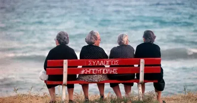 Απίστευτο περιστατικό στην Κοζάνη: Γιαγιάδες «πλακώθηκαν» στο ξύλο – Στο νοσοκομείο οι δύο γυναίκες