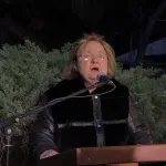 Για πρώτη φορά μιλά η μητέρα του νεκρού 35χρονου μηχανοδηγού στα Τέμπη: «Το παιδί μου λοιδορήθηκε» (Βίντεο)