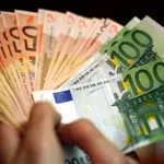 ΙΟΒΕ: Μικρή υποχώρηση του δείκτη οικονομικού κλίματος τον Ιανουάριο με εξασθένιση της καταναλωτικής εμπιστοσύνης