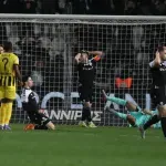 0-0 στην Τούμπα: ΠΑΟΚ και ΑΕΚ «σφράγισαν» το ντέρμπι με πέναλτι χαμένο και δύο δοκάρια