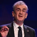 Βιλερουά ντε Γκαλό: Αποχωρεί πρόωρα ο διοικητής της Τράπεζας της Γαλλίας