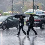 Καιρός: Ισχυρές βροχές, καταιγίδες και αφρικανική σκόνη – «Βαρύ» 24ωρο την Πέμπτη