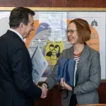 Μιχάλης Χρυσοχοΐδης: Συνάντηση με τη νέα επικεφαλής της Ύπατης Αρμοστείας του ΟΗΕ για το μεταναστευτικό