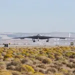 B-21 Raider: Το αμερικανικό βομβαρδιστικό 6ης γενιάς «κατεβάζει τα ρολά» σε όλους τους αντιπάλους – Πότε θα το έχει στα χέρια της η USAF
