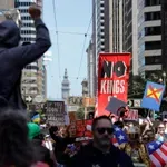 No Kings: Μαζικές διαδηλώσεις κατά Τραμπ και πολέμου στο Ιράν (Βίντεο)