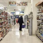 ΕΣΠΑ: Νέο σύστημα επισιτιστικής βοήθειας – Voucher 400 εκατ. ευρώ για αγορές από σούπερ μάρκετ