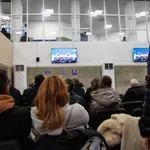 Δίκη για τα Τέμπη: Ένταση και πολιτική σύγκρουση για τον συνωστισμό – «Ασφυξία» στη δικαστική αίθουσα