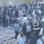 Ινδία: Άντρας πυροβόλησε σχεδόν εξ επαφής πολιτικό, αλλά αστόχησε – (Βίντεο)