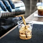 Aυξήσεις 12% στη νέα κλαδική σύμβαση για 500.000 εργαζόμενους στον επισιτισμό – Παραδείγματα