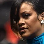Πυροβολισμοί στο σπίτι της Rihanna στο Λος Άντζελες – Συνελήφθη μία γυναίκα (Βίντεο)