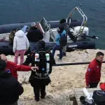 Τραγωδία στα Λιμανάκια Βουλιαγμένης: Εντοπίστηκε στο «Πηγάδι του Διαβόλου» η σορός του 34χρονου δύτη (Βίντεο)