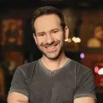 Έφυγε από τη ζωή ο Λεονίντ Ραντβίνσκι, ο δισεκατομμυριούχος πίσω από το OnlyFans