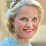 Σε κρίσιμο σημείο η υγεία της Μέτε-Μάριτ της Νορβηγίας – Οι γιατροί εξετάζουν μεταμόσχευση πνεύμονα