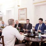 Σύσκεψη υπό τον Κυριάκο Μητσοτάκη για την παρουσίαση του νέου κόμβου Παρακολούθησης Επιδόσεων Τοπικής Αυτοδιοίκησης