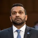 Φιλοϊρανοί χάκερ παραβίασαν το προσωπικό email του διευθυντή του FBI και δημοσίευσαν έγγραφα