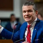 Guardian για Πιτ Χέγκσεθ: Ο «υπουργός Πολέμου» του Τραμπ και οι φόβοι ότι το Πεντάγωνο μετατρέπεται σε ιδεολογικό ορμητήριο