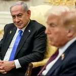 Πόλεμος στη Μέση Ανατολή με άγνωστο τέλος – H απόσταση Τραμπ και Νετανιάχου για τη λήξη