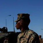 Ακόμη 3.000 Αμερικανοί πεζοναύτες – Τραμπ: Συνομιλίες με τα σωστά πρόσωπα για το τέλος του πολέμου και απάντηση έως την Πέμπτη