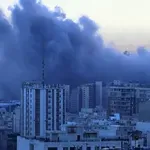 LIVE- Πόλεμος στη Μέση Ανατολή: Σφυροκόπημα στο Ιράν – Η Τεχεράνη «απάντησε» με πυραύλους στο Τελ Αβίβ – Η οργή του Τραμπ και η επικήρυξη του Χαμενεΐ