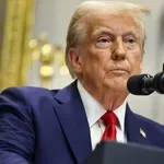 Μέση Ανατολή: Εν αναμονή συμφωνίας – Ο Ντόναλντ Τραμπ βλέπει «αλλαγή καθεστώτος» στο Ιράν – Μπαράζ επιθέσεων από τον Κόλπο μέχρι τον Λίβανο