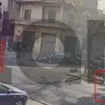 Βελτιώνεται η κατάσταση της 16χρονης μετά την παράσυρση στη Λιοσίων – Στο πλευρό της οι συμμαθητές της (Βίντεο)