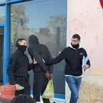 Τροχαίο στη Λιοσίων: Ο «Πέτρος», η προσπάθεια συγκάλυψης και οι συλλήψεις –  Στον εισαγγελέα ο 16χρονος