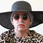 Ο Γερμανός νεοναζί που άλλαξε φύλο για να αποφύγει τη φυλακή συνελήφθη στην Τσεχία