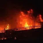 Μία γυναίκα έχασε τη ζωή της από τη φωτιά που ξέσπασε σε διαμέρισμα στη Νέα Σμύρνη (Bίντεο)